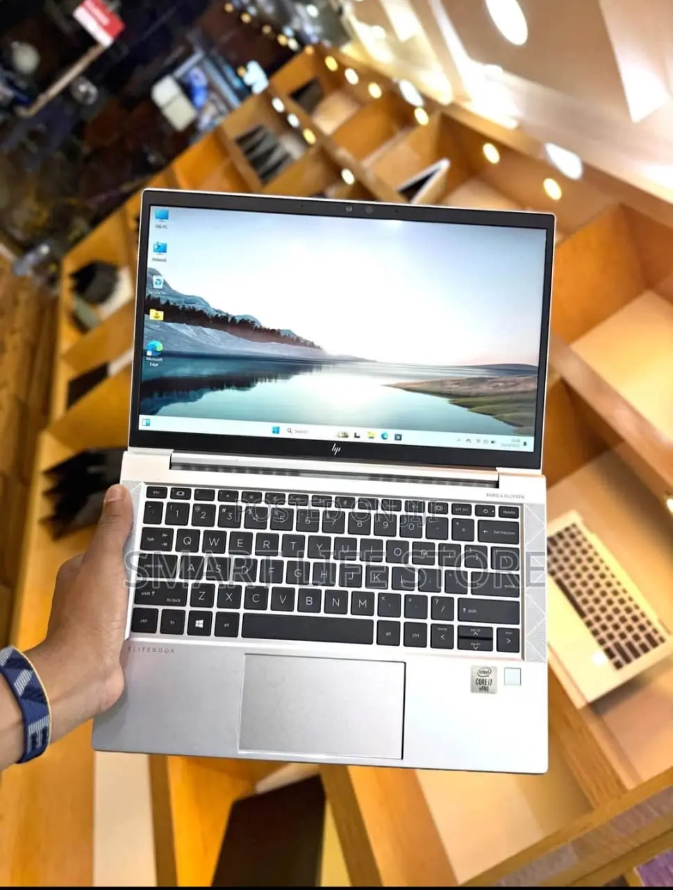 New Laptop HP EliteBook 830 G7 16GB Intel Core i5 SSD 512GB
