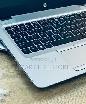 New Laptop HP EliteBook 820 G3 8GB Intel Core i5 HDD 256GB