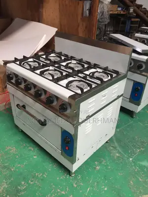 Gas Cooker 6 Burner