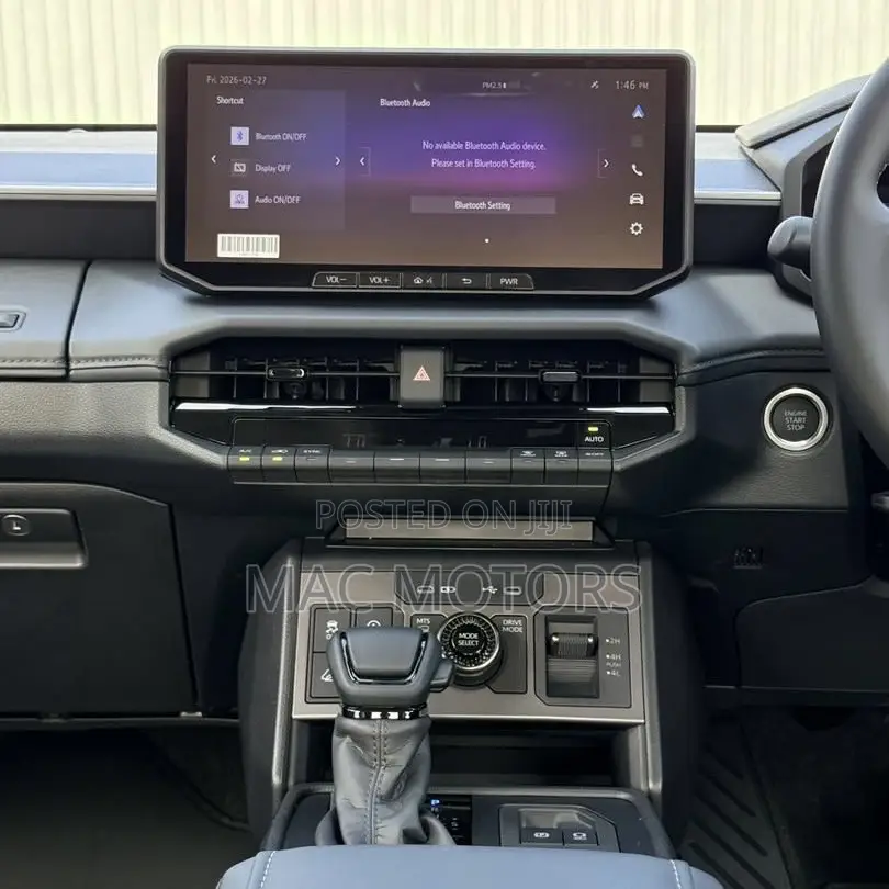 New Toyota Hilux 2025 Orange