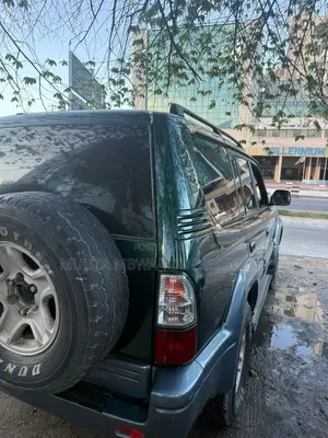 Toyota Land Cruiser Prado 2004 Green