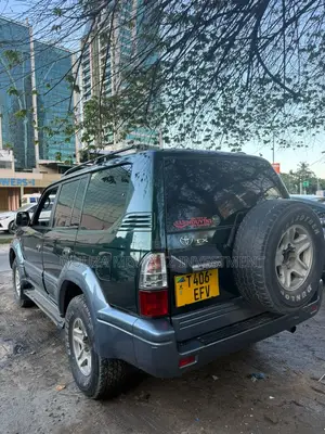 Toyota Land Cruiser Prado 2004 Green