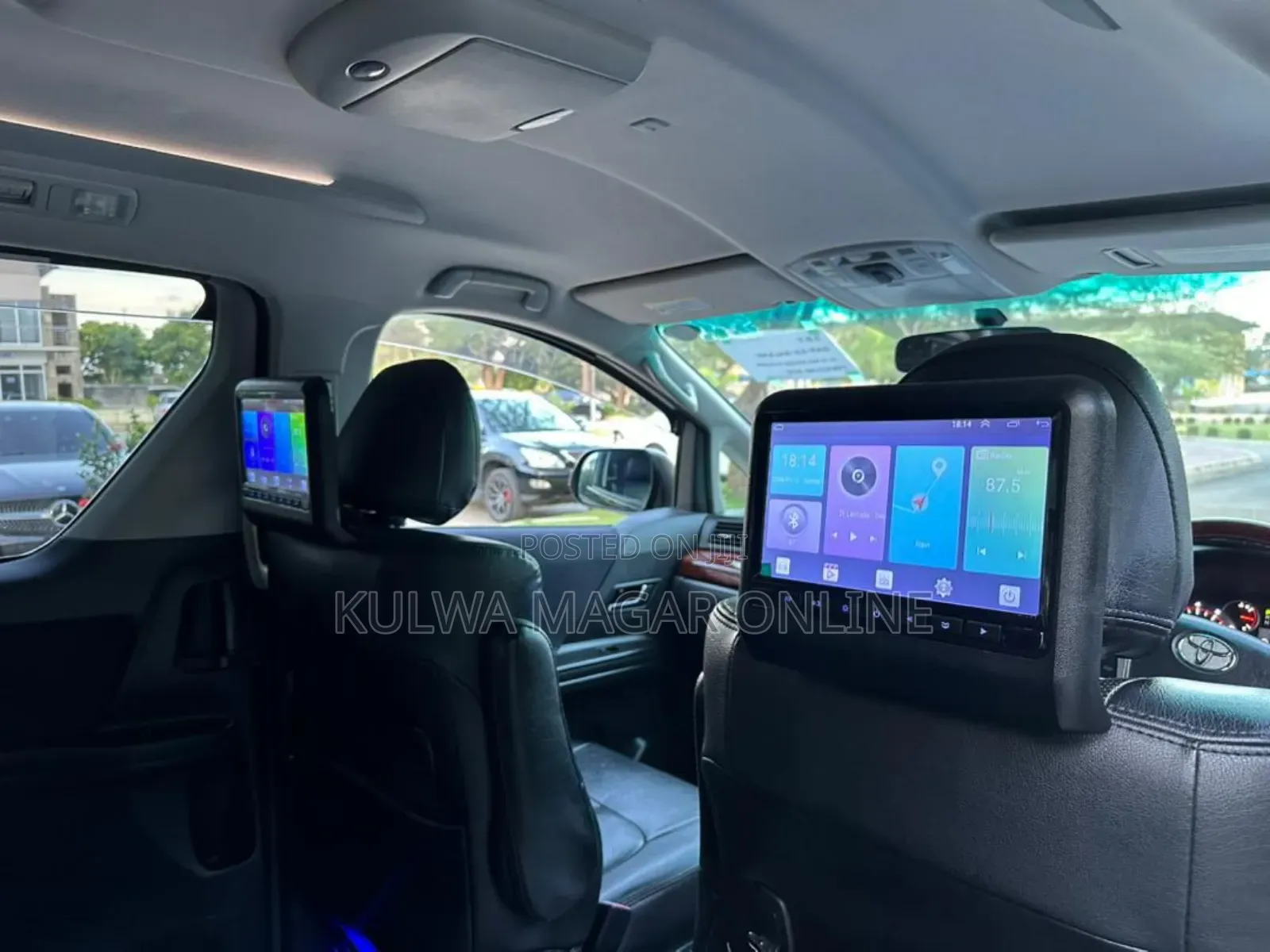 Toyota Vellfire 2011 Black