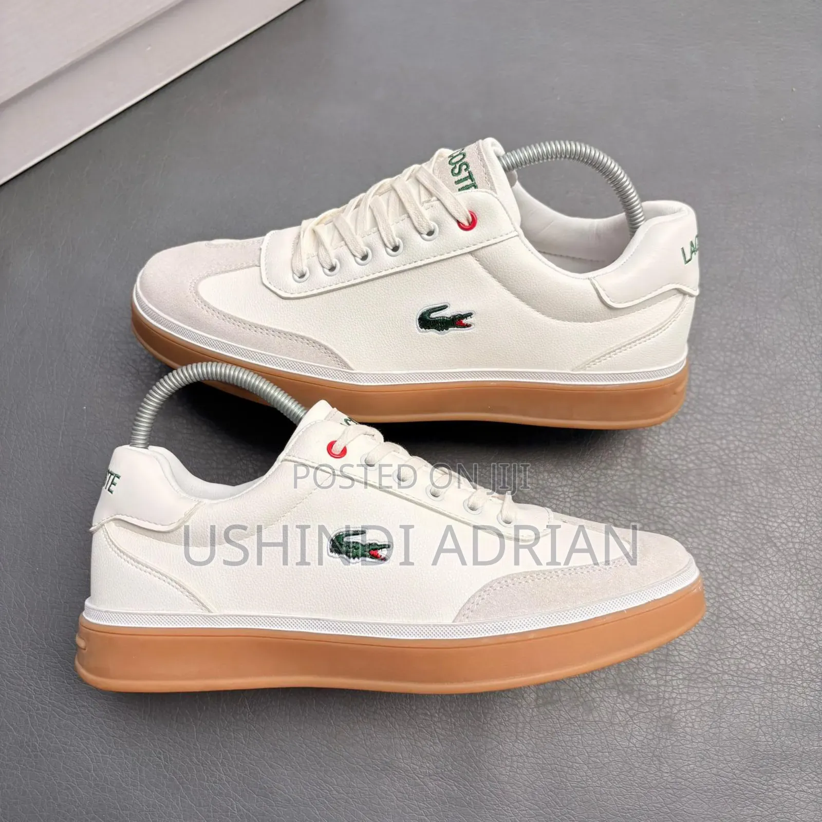 Viatu Luxury Walk