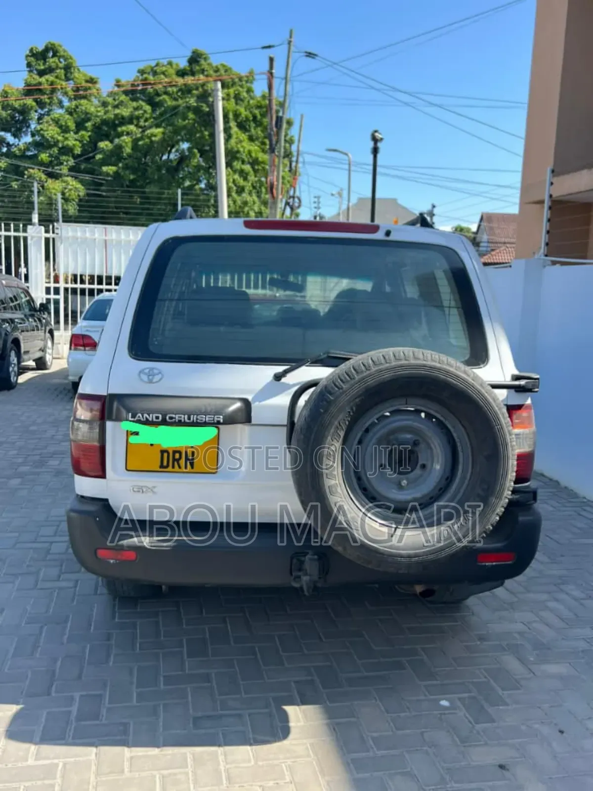 Toyota Land Cruiser 100 4.2 TD 2005 White