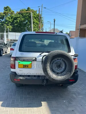Toyota Land Cruiser 100 4.2 TD 2005 White