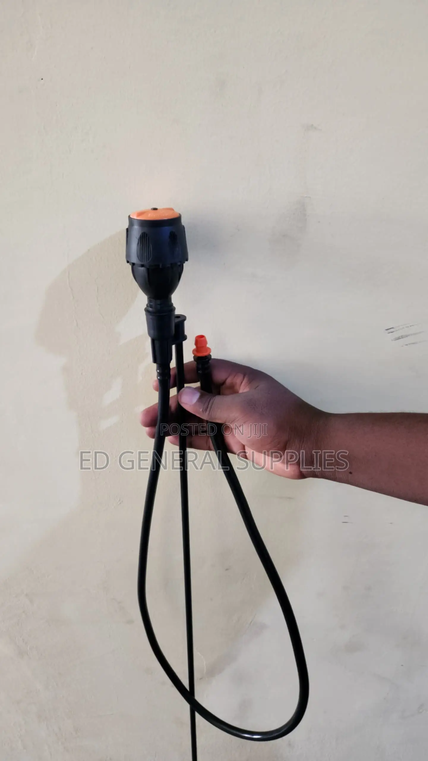 Mago / Egg-Shape Sprinkler