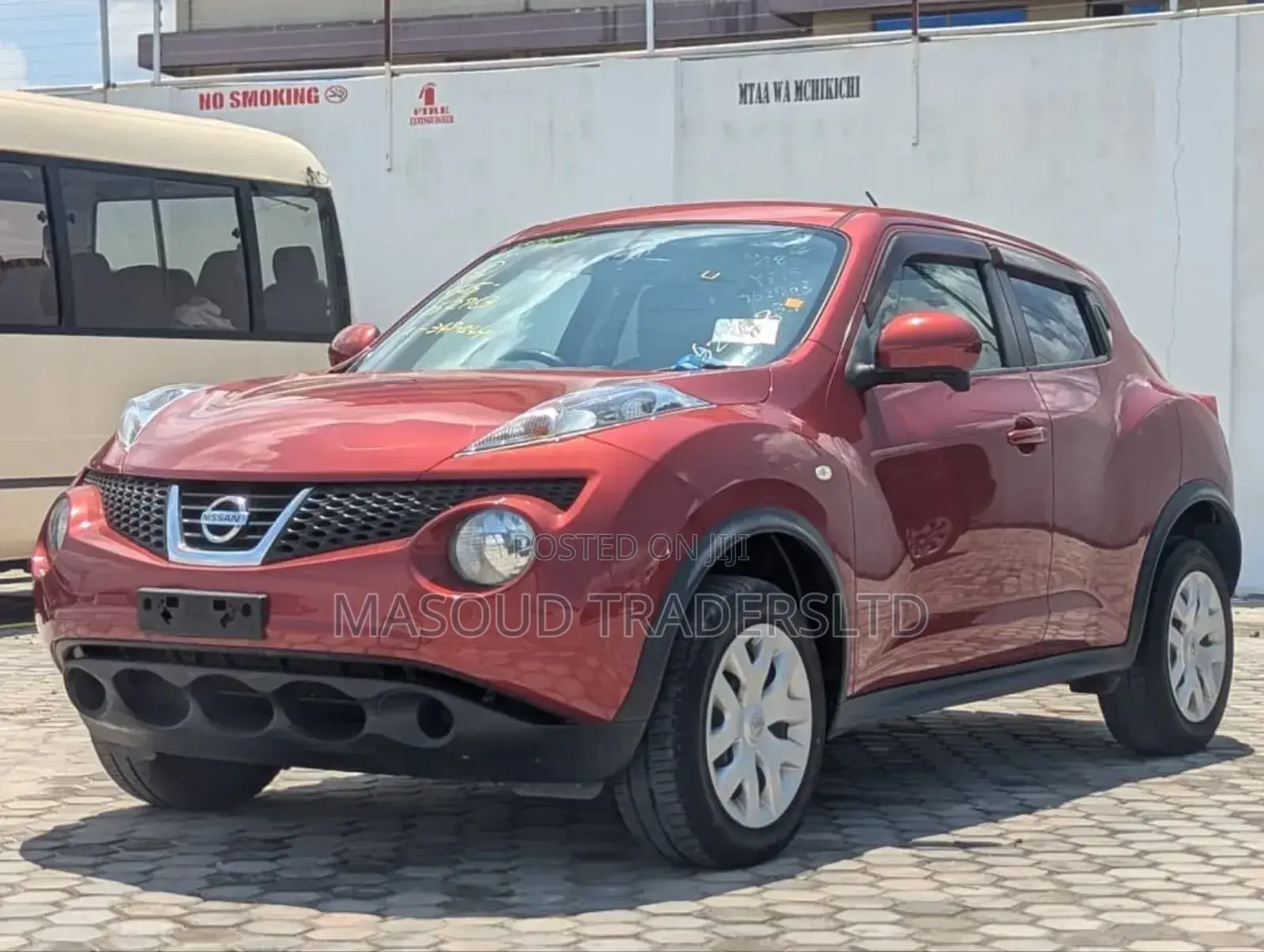 Nissan Juke S AWD 2012 Red