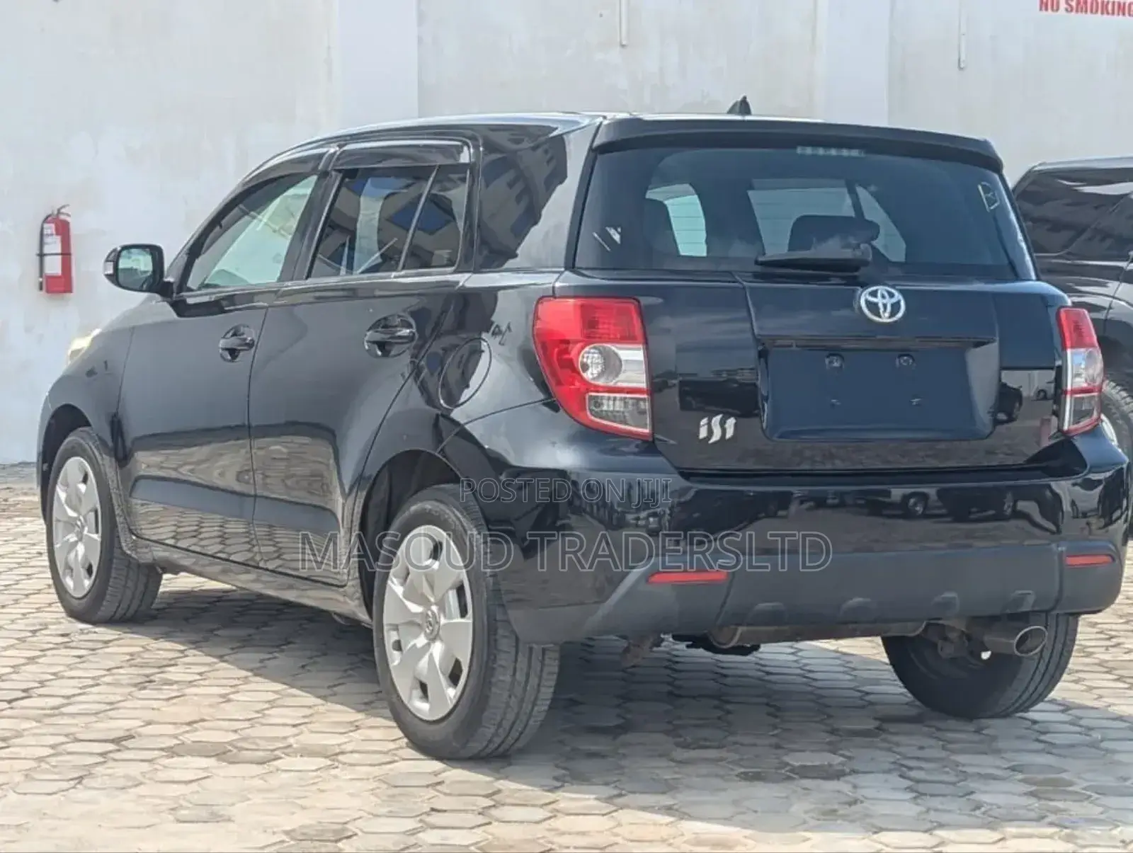 Toyota IST 2008 Black