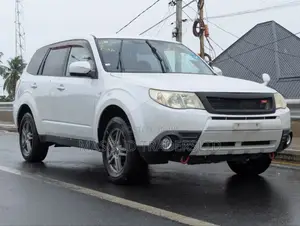 Subaru Forester 2.5X Automatic 2012 White