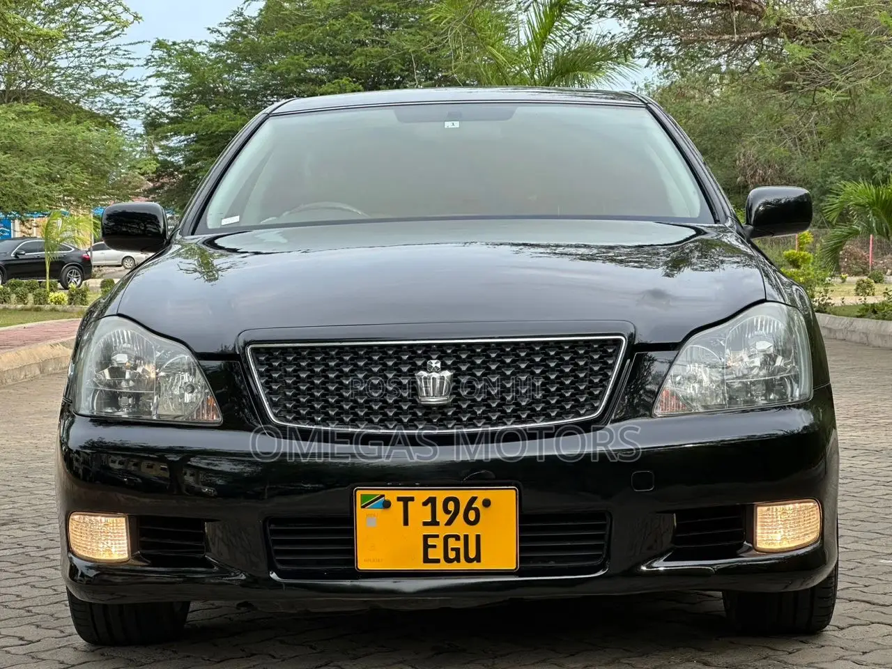 Toyota Crown Royale 2005 Black