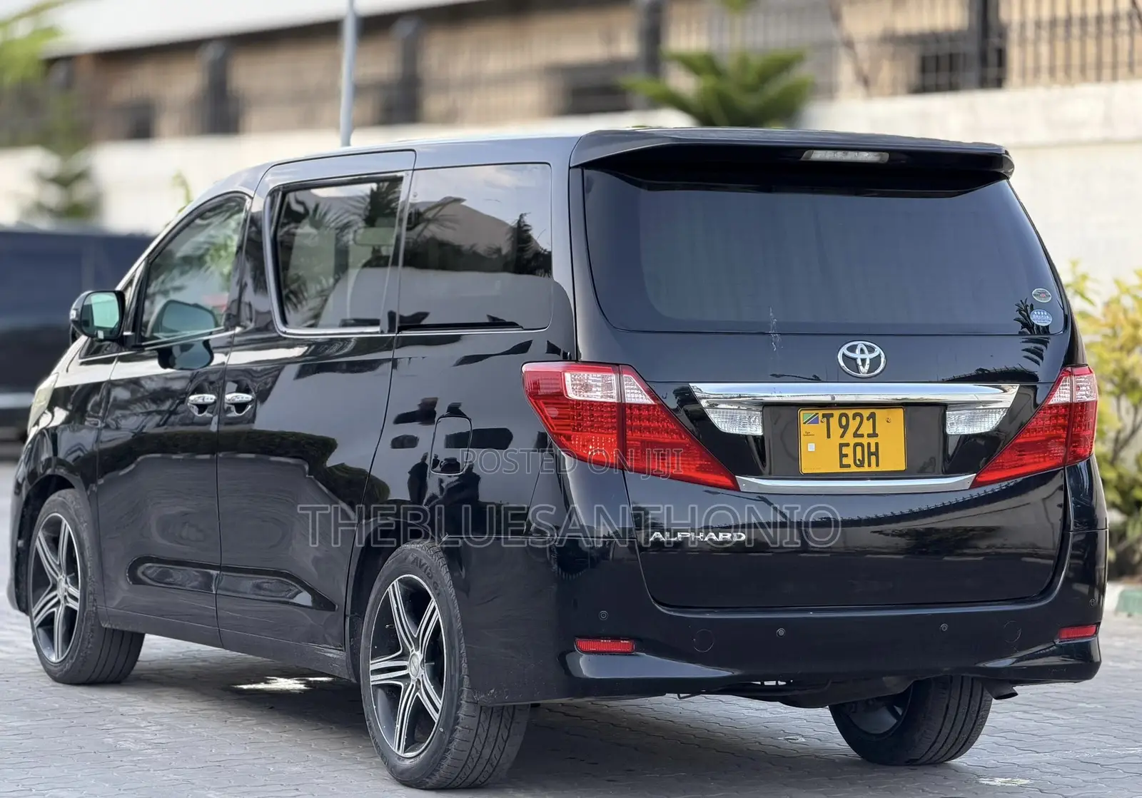 Toyota Alphard 2008 Black