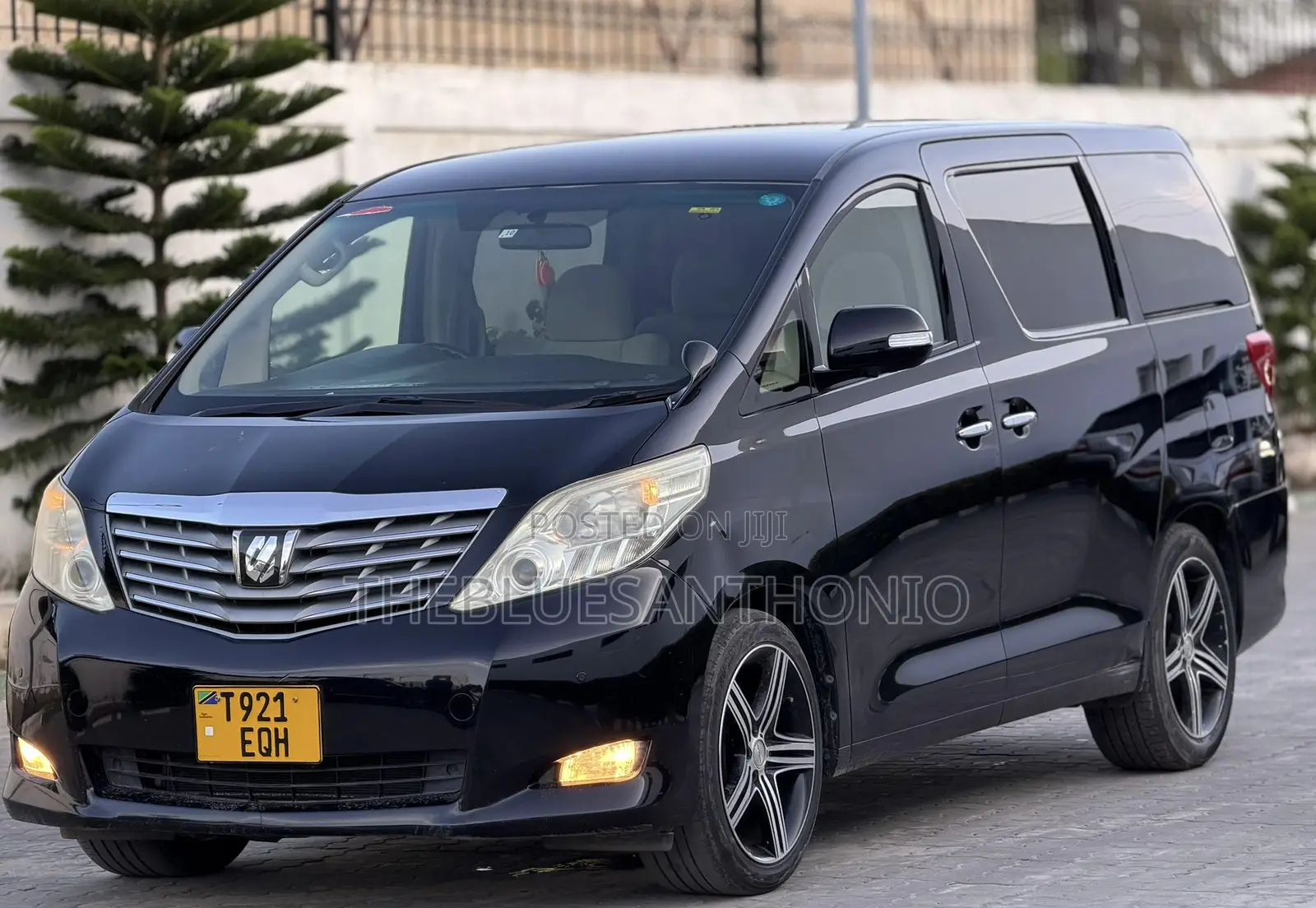 Toyota Alphard 2008 Black