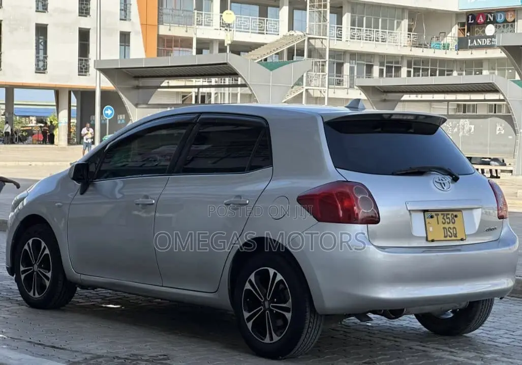 Toyota Auris 2006 Silver