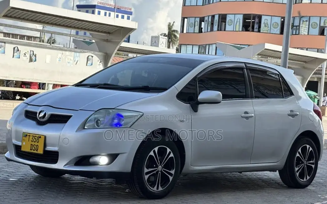 Toyota Auris 2006 Silver