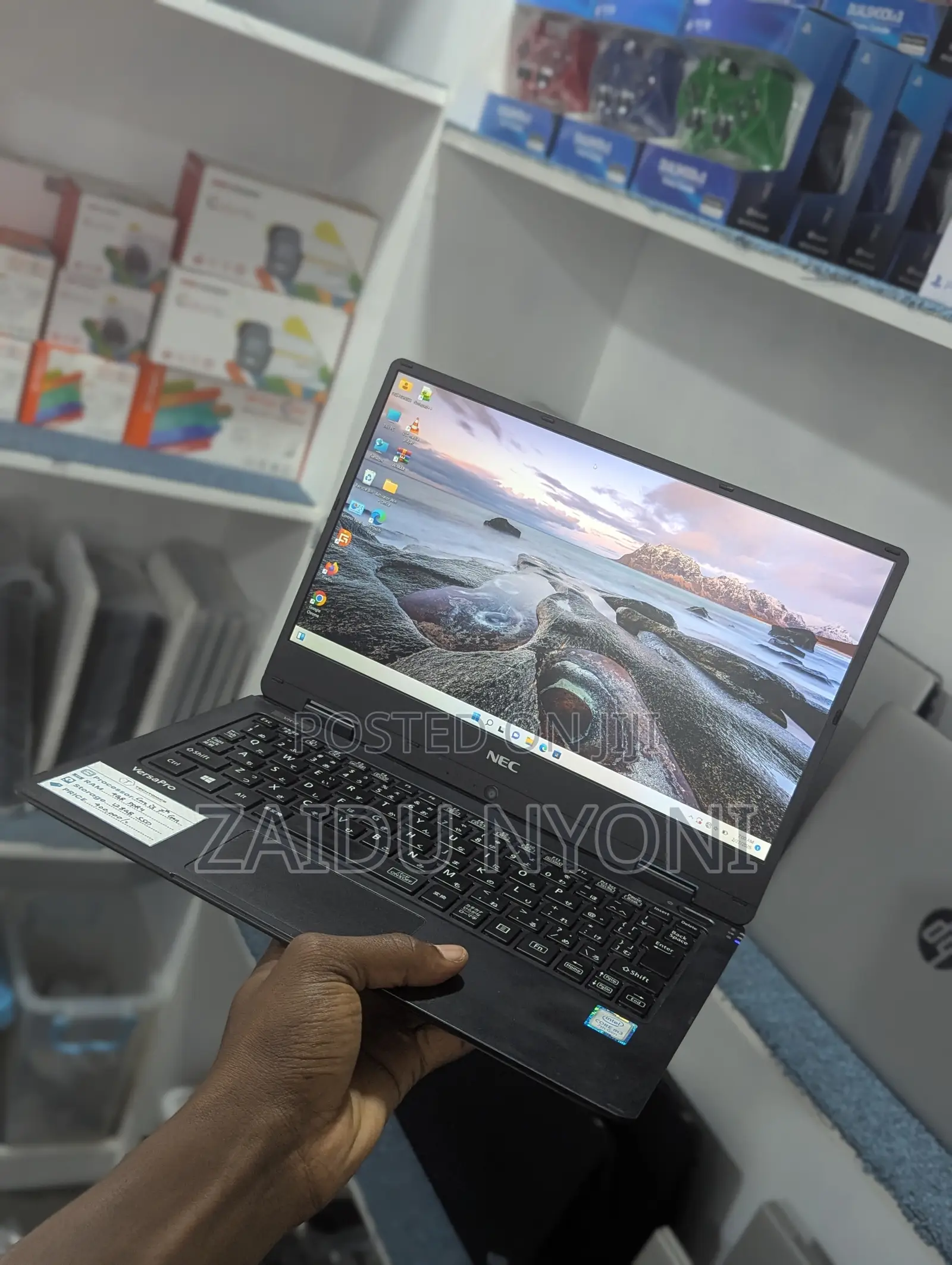 New Laptop NEC N22G 4GB Intel Core i5 SSD 128GB
