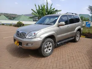 Toyota Land Cruiser Prado 2005 Silver