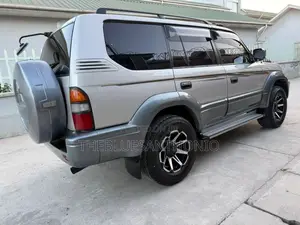 Toyota Land Cruiser Prado 1998 Silver
