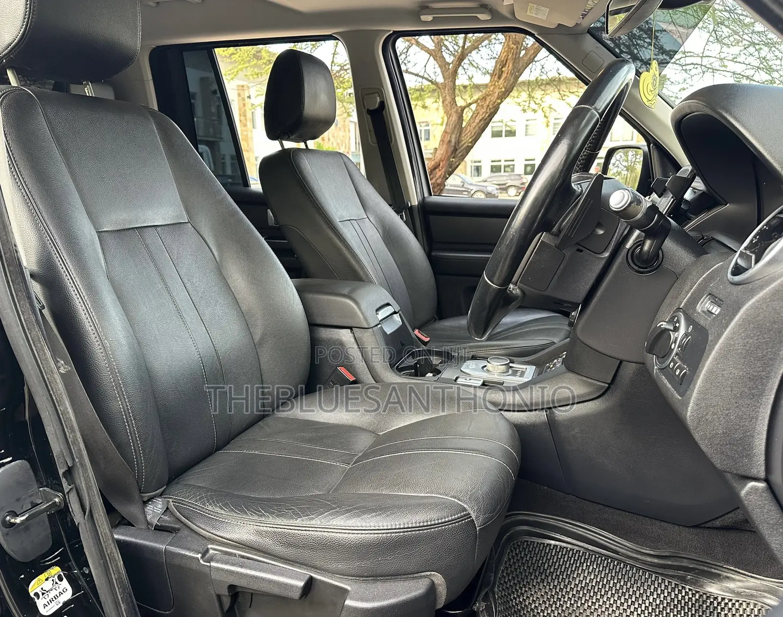 Land Rover Discovery 2013 Black