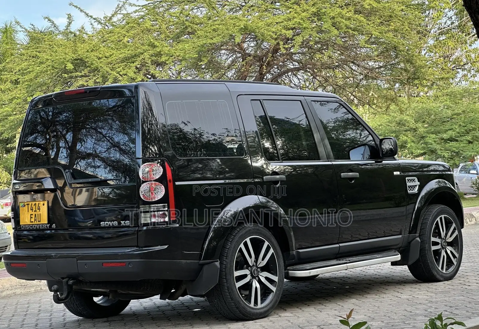 Land Rover Discovery 2013 Black