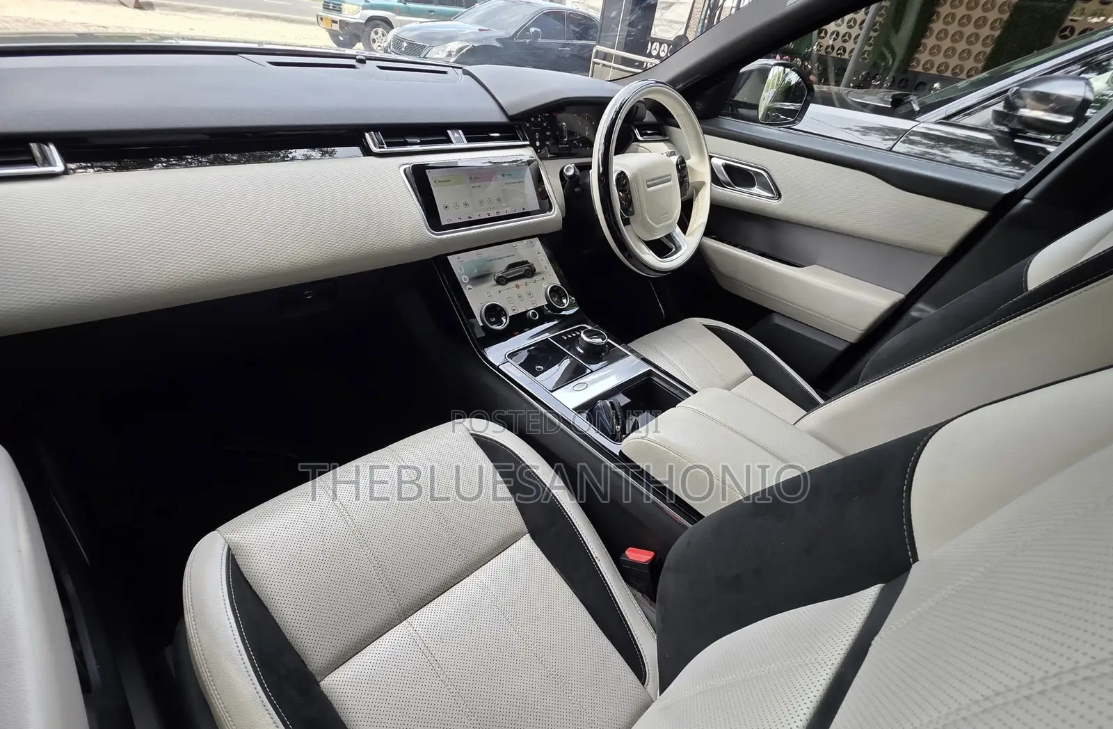 Land Rover Range Rover Velar 2018 Silver
