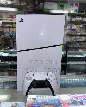 Play Station 5 Slim