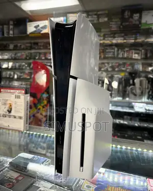 Play Station 5 Slim