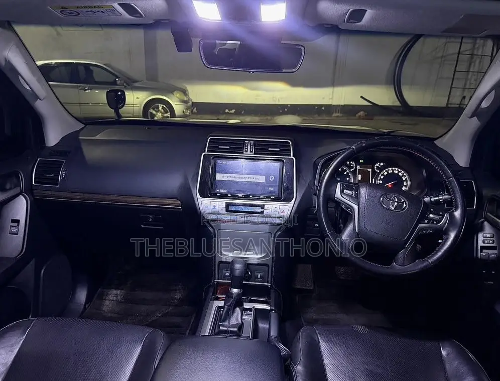 Toyota Land Cruiser Prado 2021 Black