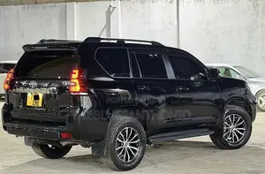 Toyota Land Cruiser Prado 2021 Black