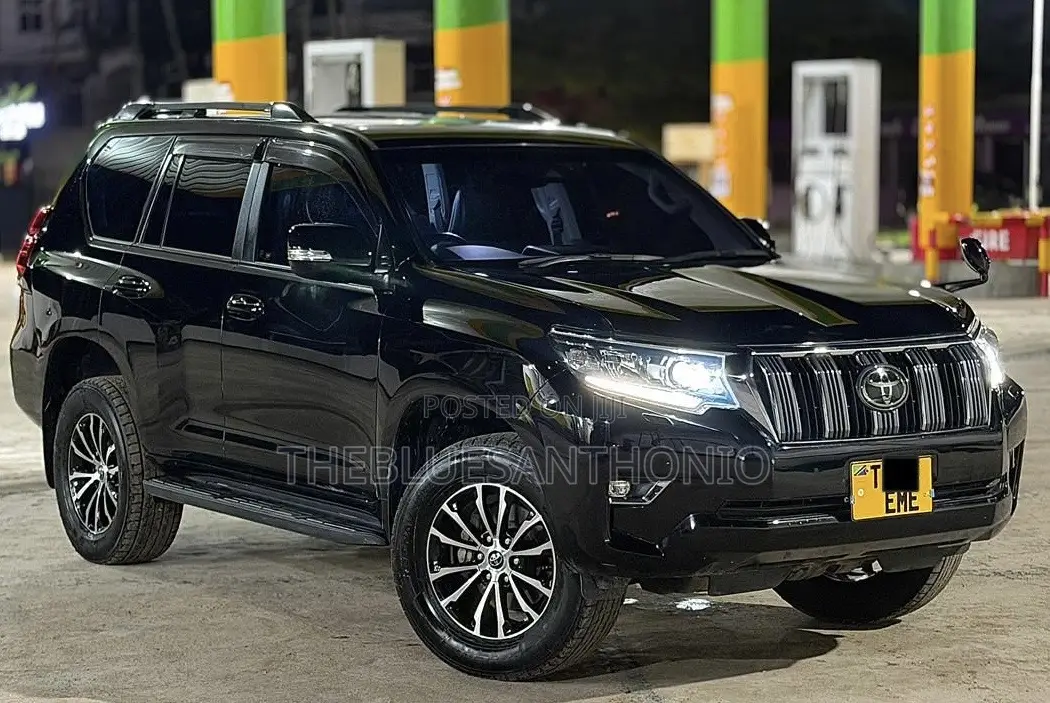 Toyota Land Cruiser Prado 2021 Black