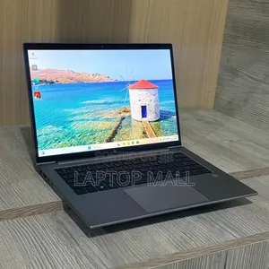 Laptop HP ZBook Firefly G8 16GB AMD Ryzen 7 SSD 512GB