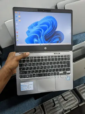 New Laptop HP EliteBook Folio G1 8GB Intel Core i5 SSD 256GB