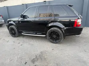 Land Rover Range Rover 2010 Black