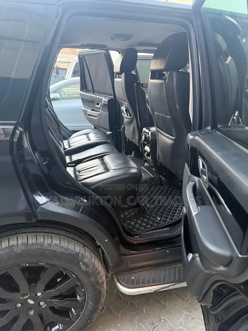 Land Rover Range Rover 2010 Black