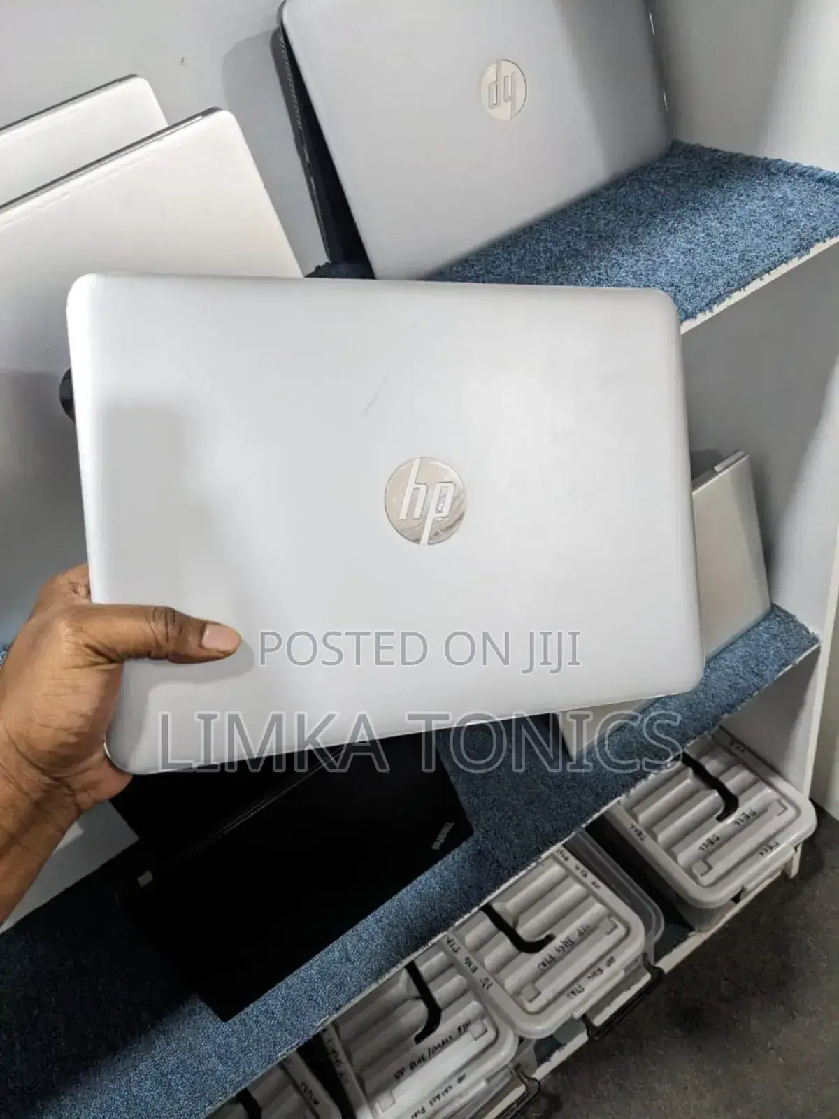 New Laptop HP EliteBook 820 G3 8GB Intel Core i5 SSD 256GB