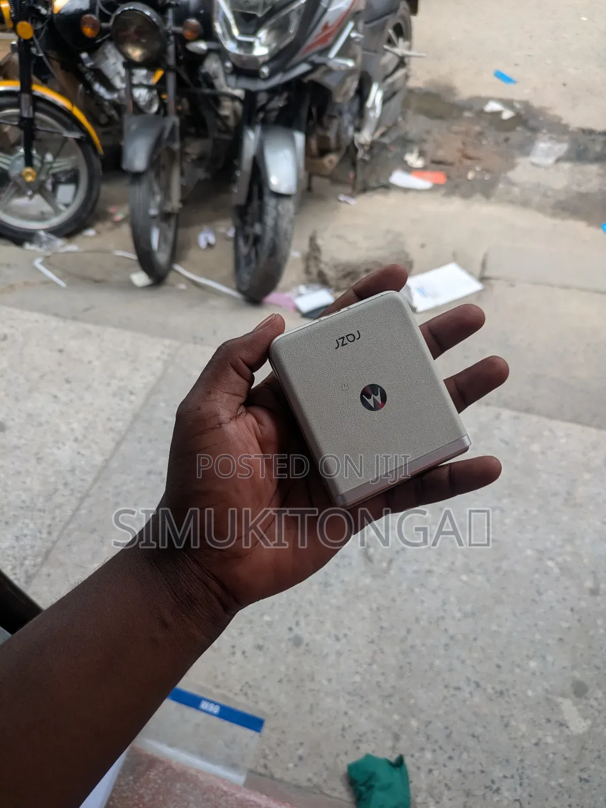 Motorola Razr 40s 256 GB