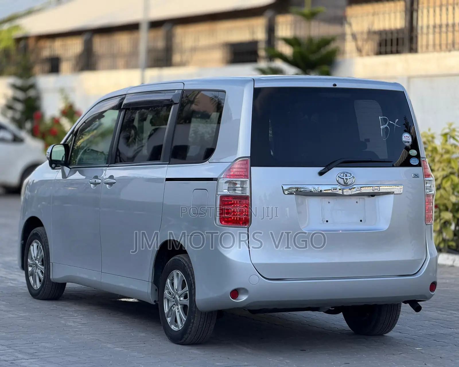 Toyota Noah 2008 Silver
