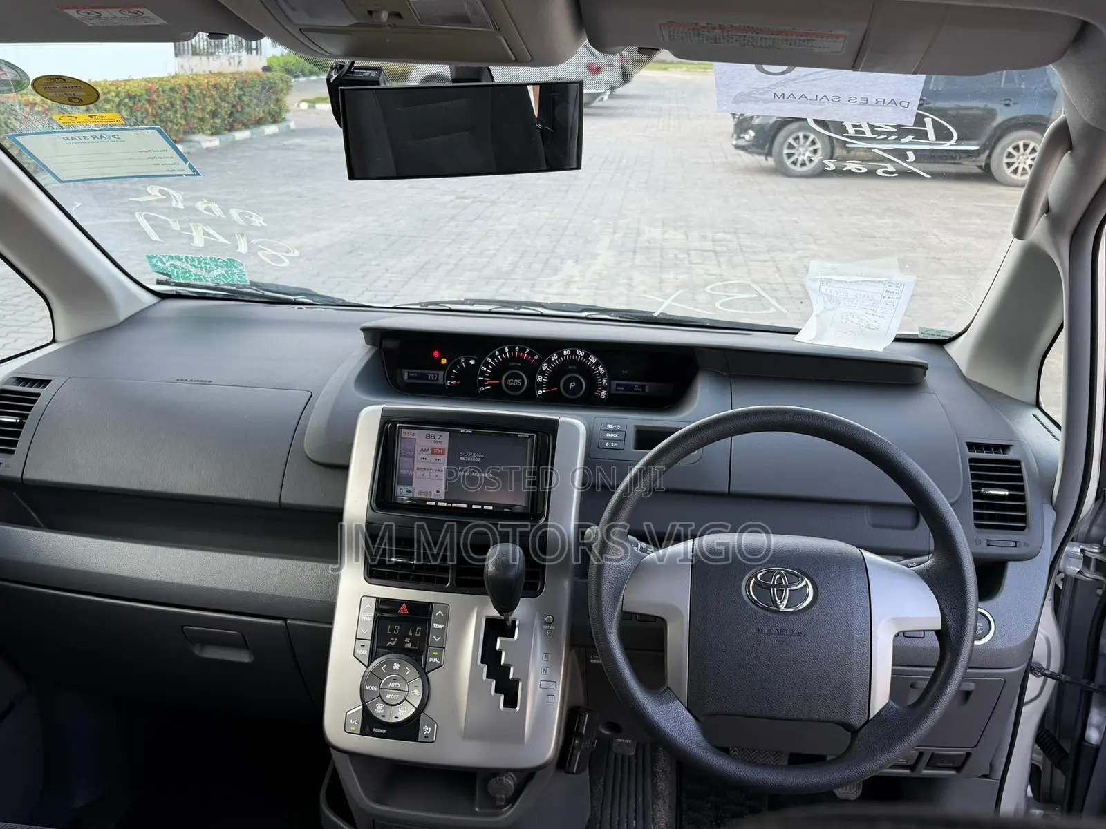 Toyota Noah 2008 Silver