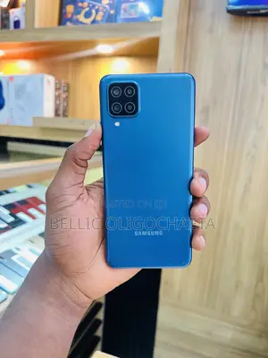 Samsung Galaxy A12 128 GB Blue