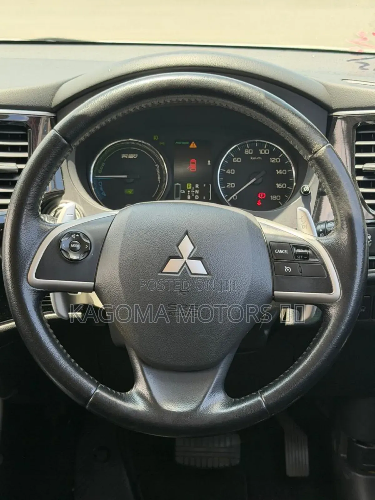 Mitsubishi Outlander 2014 White