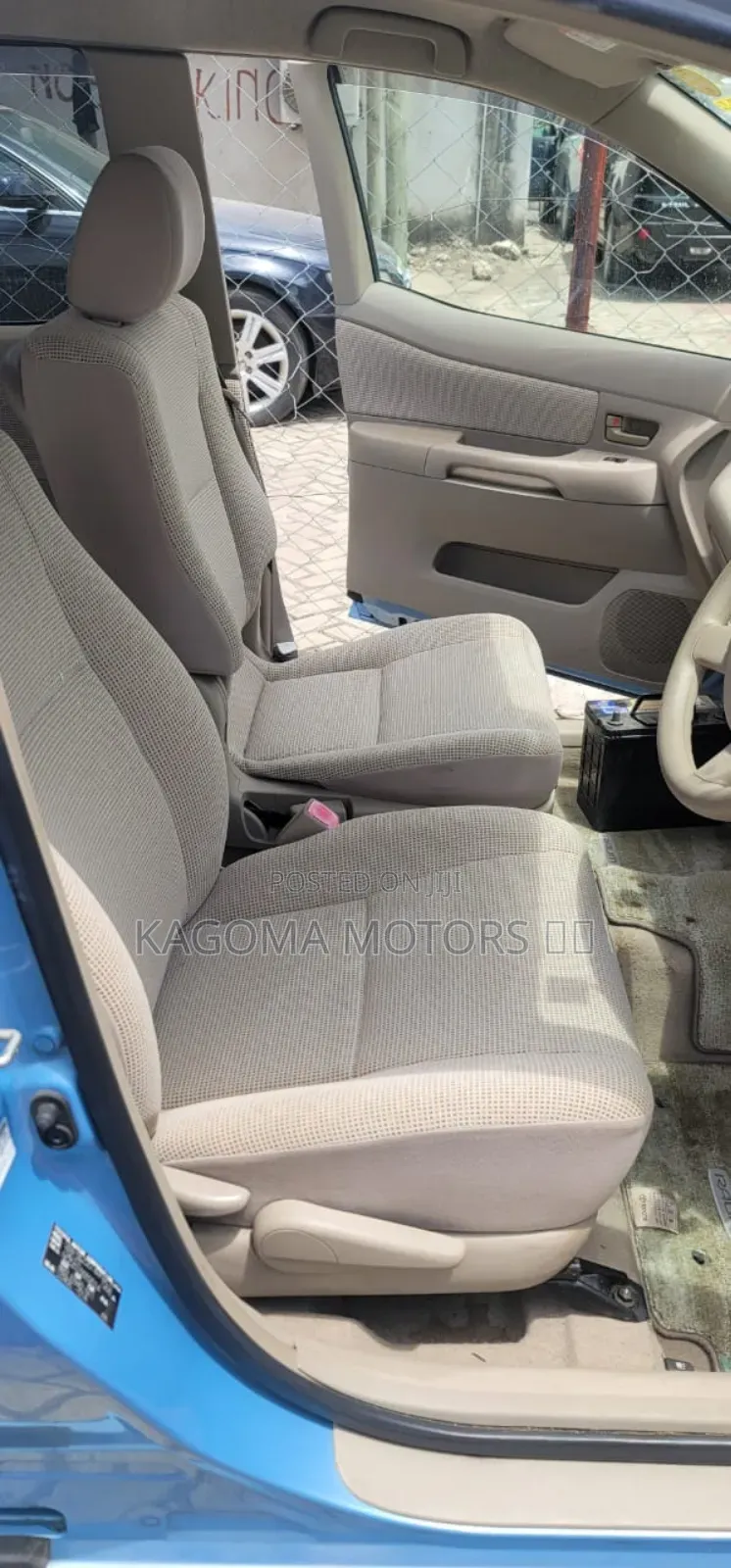 Toyota Raum 2004 Blue