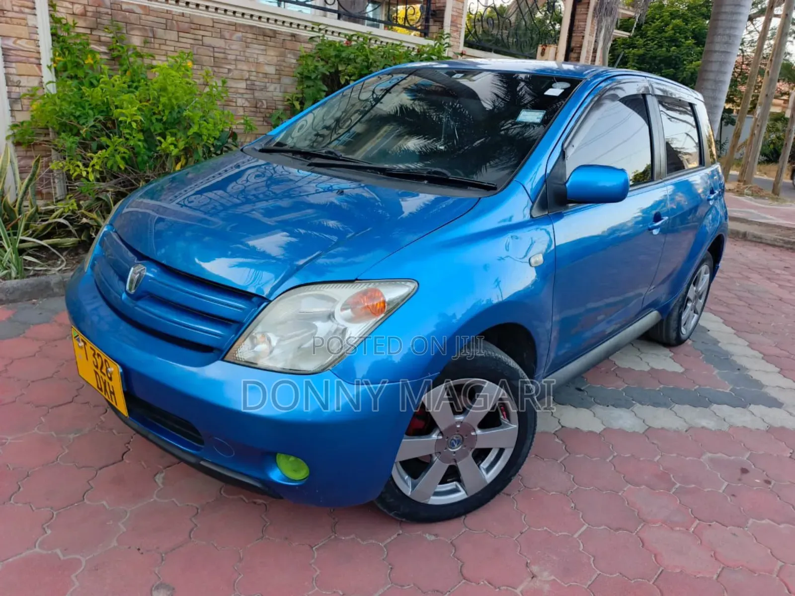 Toyota IST 2005 Blue