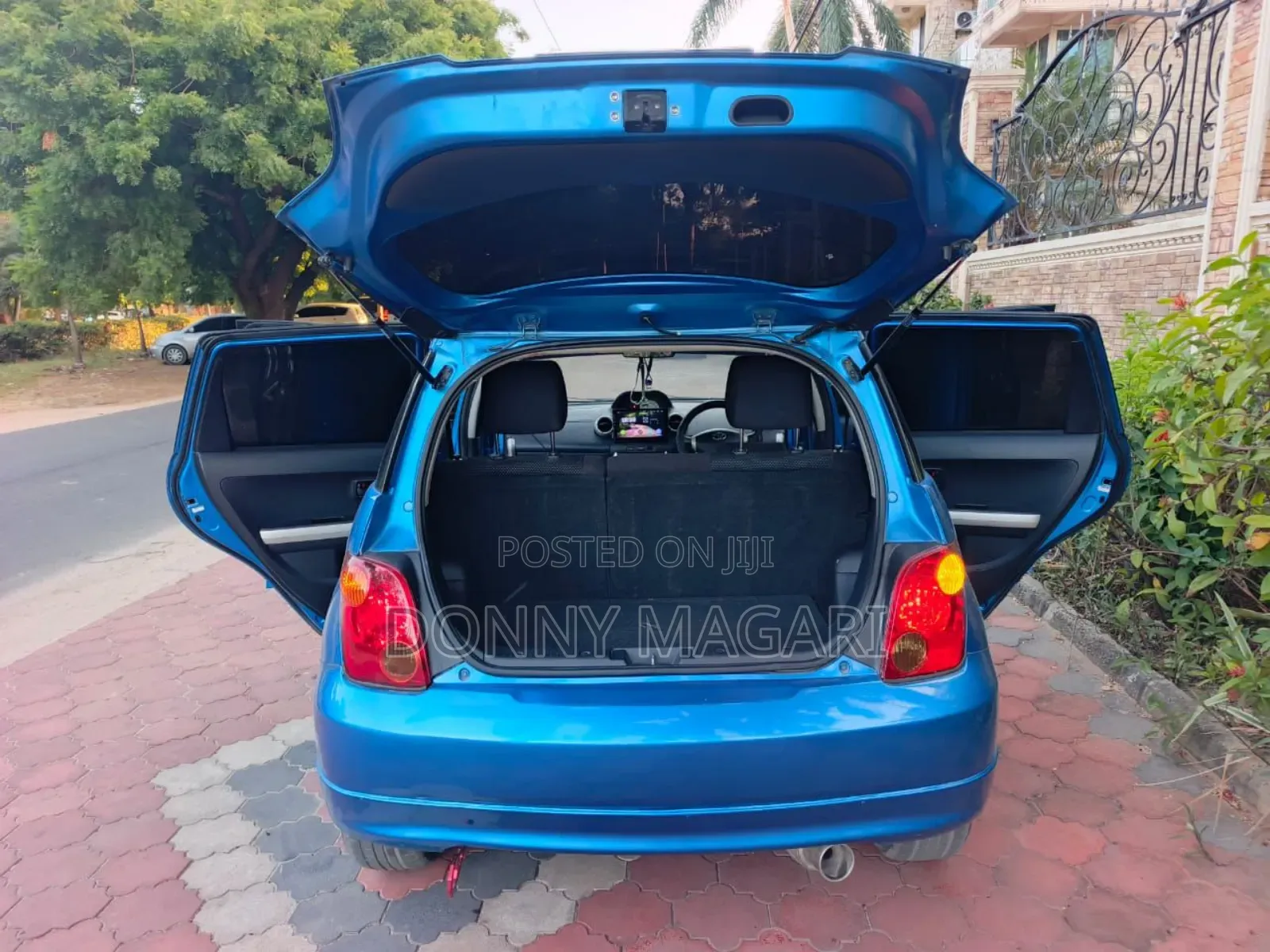 Toyota IST 2005 Blue