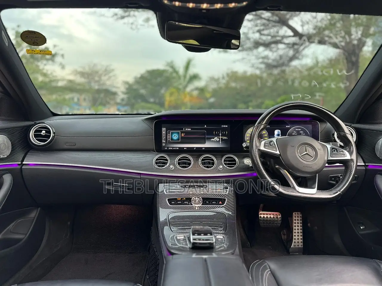 Mercedes-Benz E200 2018 Black