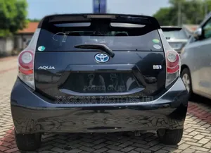 Toyota Aqua 2013 Black
