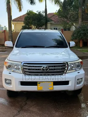 Toyota Land Cruiser 2015 White