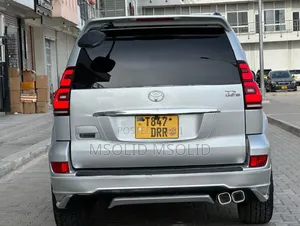 Toyota Land Cruiser Prado 2005 Silver