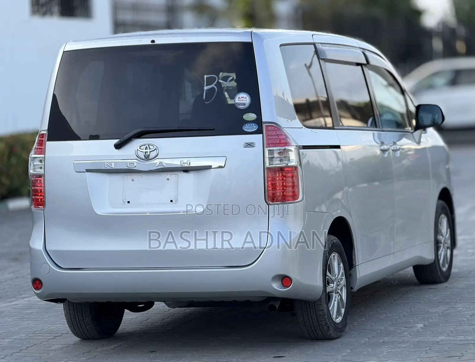 Toyota Noah 2008 Silver
