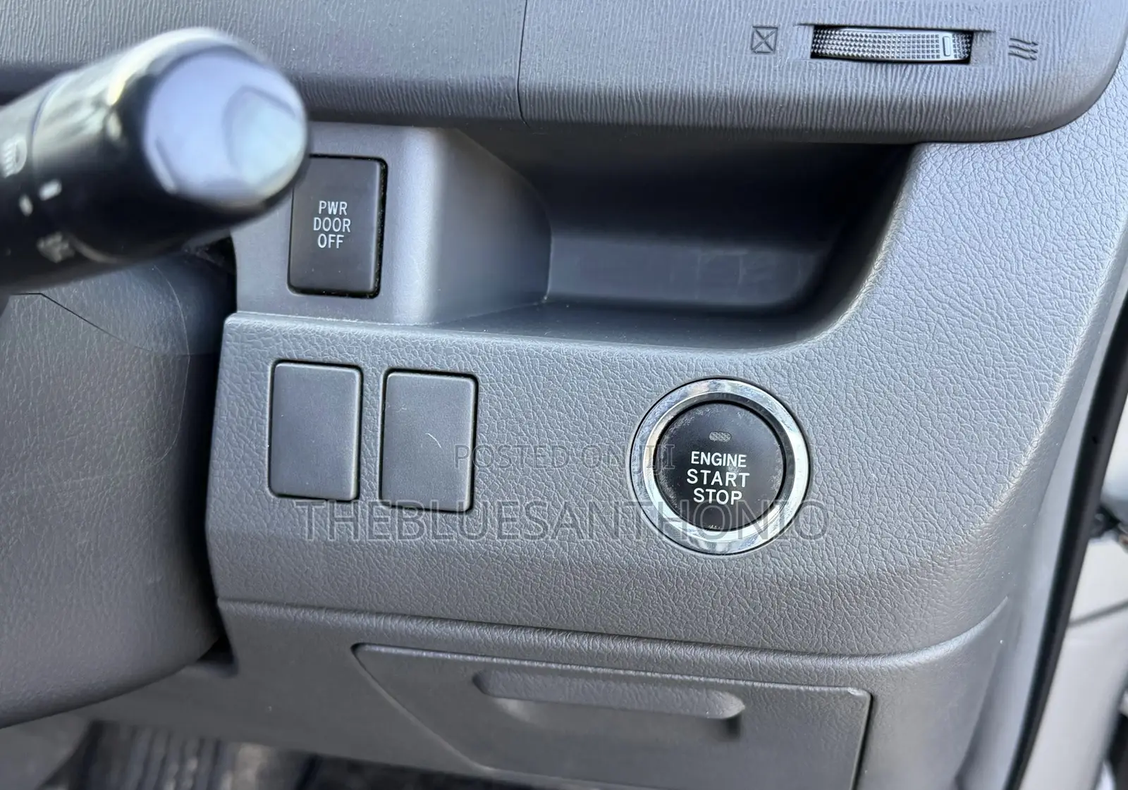 Toyota Noah 2008 Silver