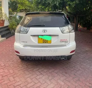 Toyota Harrier 2.4 2006 White